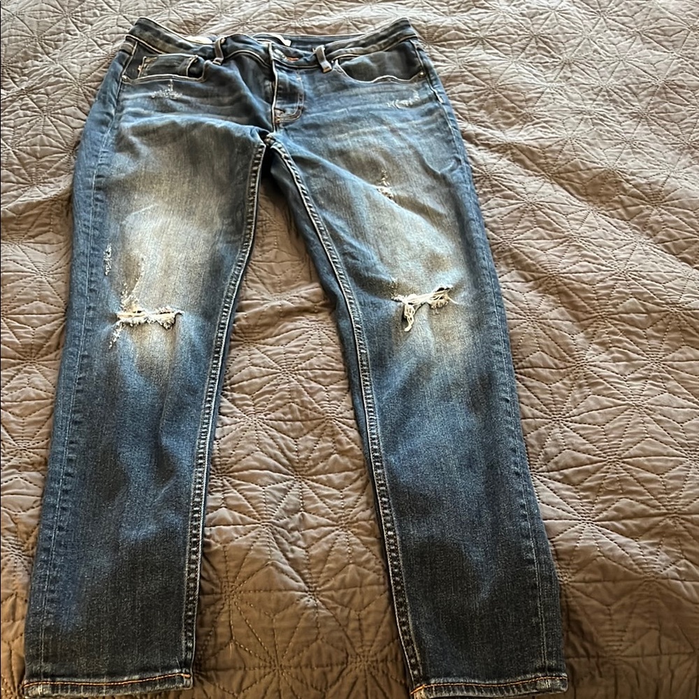 Vigoss Women's Distressed Blue Jeans